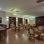 Trendy Adults Only 4* Side