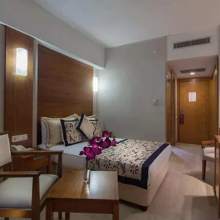 Trendy Adults Only Hotel Side