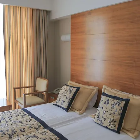 Trendy Adults Only Otel